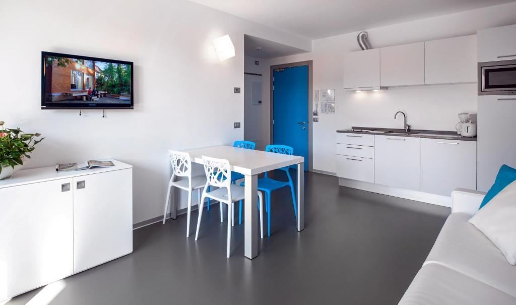 Gardabike Residence Torbole Sul Garda Habitación foto